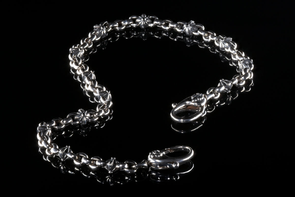 Silver Peas Walletchain with Morning Star Balls
