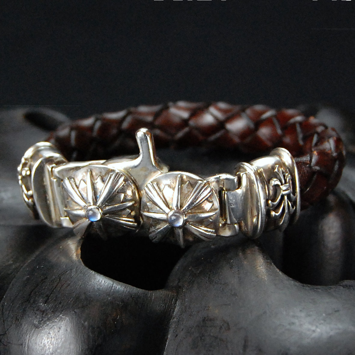 Silver Leather Bracelet Tongslock MORNING STAR Barrel Lily Ends 13