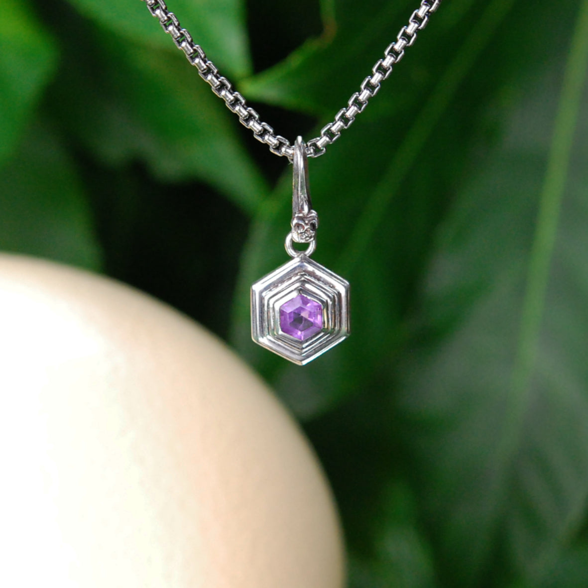 Silver Pendant Hexagon Elfin´Frame with Stone