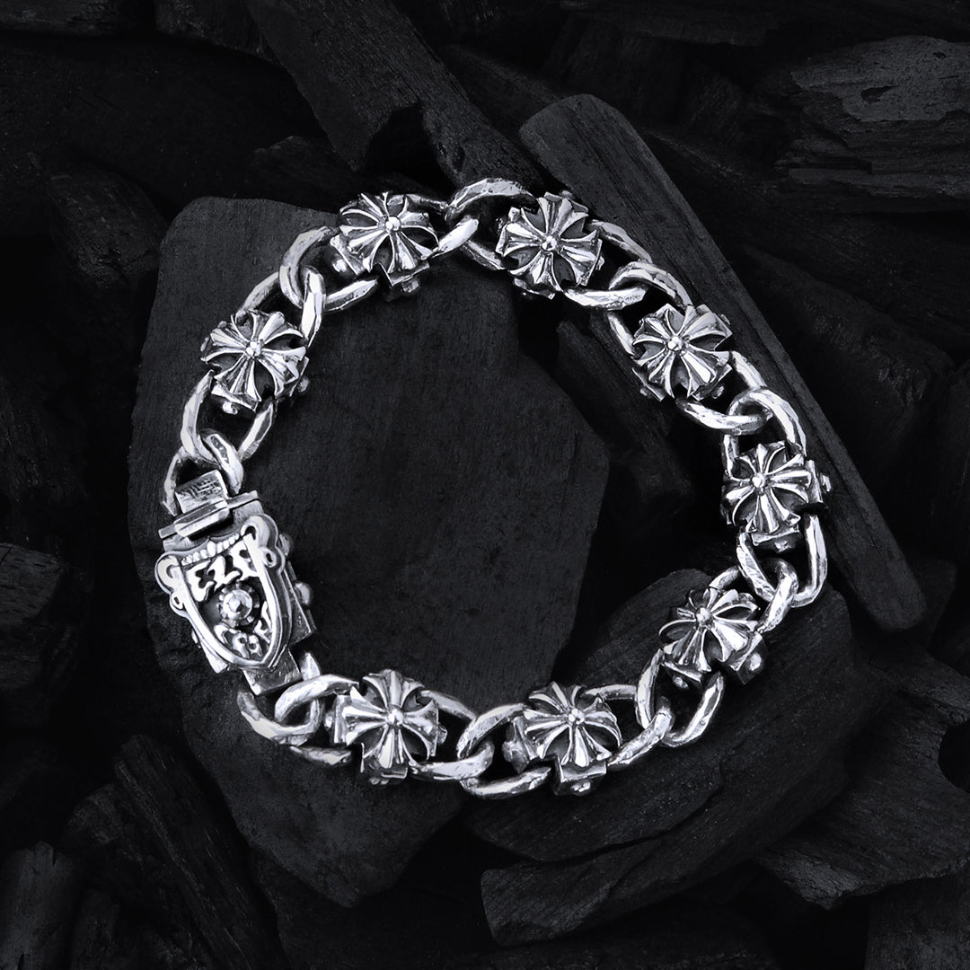 Silberarmband mit griechischen Malteserkreuzen und facettierter Kette mit Wappen-Boxlock 12