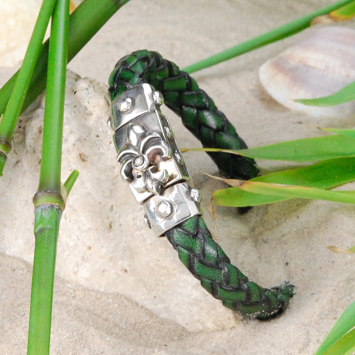 Silver-Leather Bracelet LILY Faceted Boxlock with METEORITE for 10mm leather