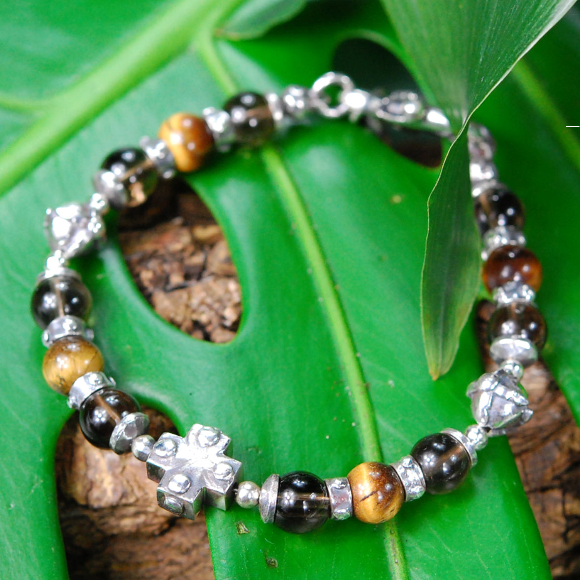 Armband mit Steinperlen EINFACHES SILBER KREUZ und facettierte Kreuzkugeln