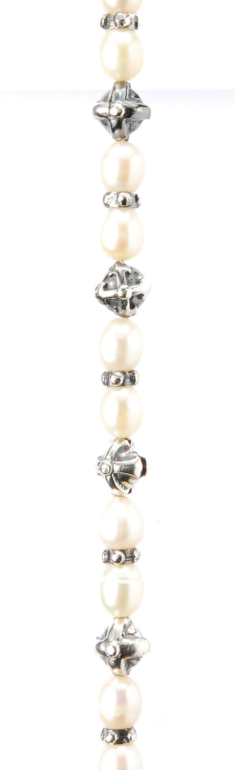 Silver Bracelet with 8 mm Cross Balls plus Pearls on Rubber