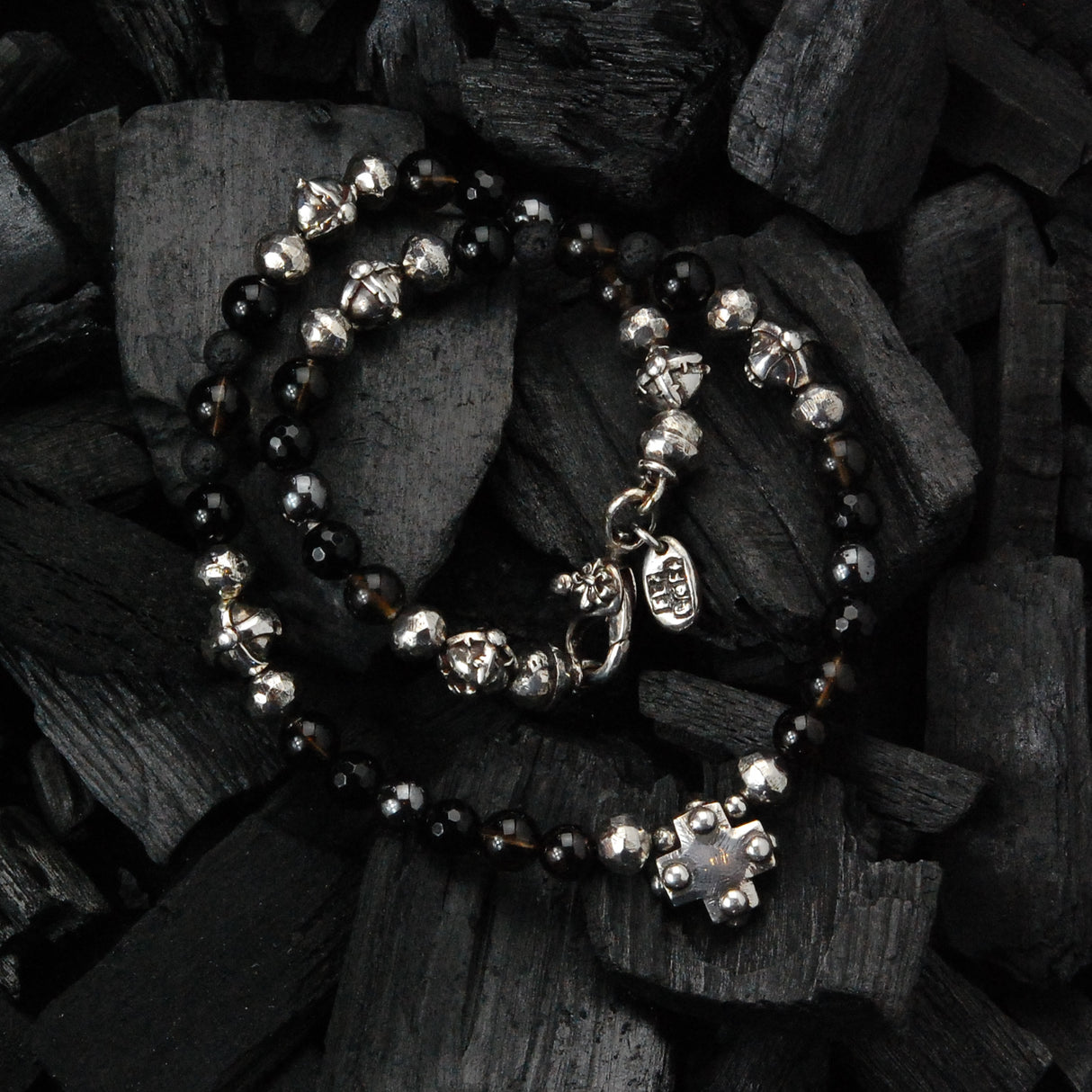 Neckchain BEADS and Faceted PLAIN CROSS Balls