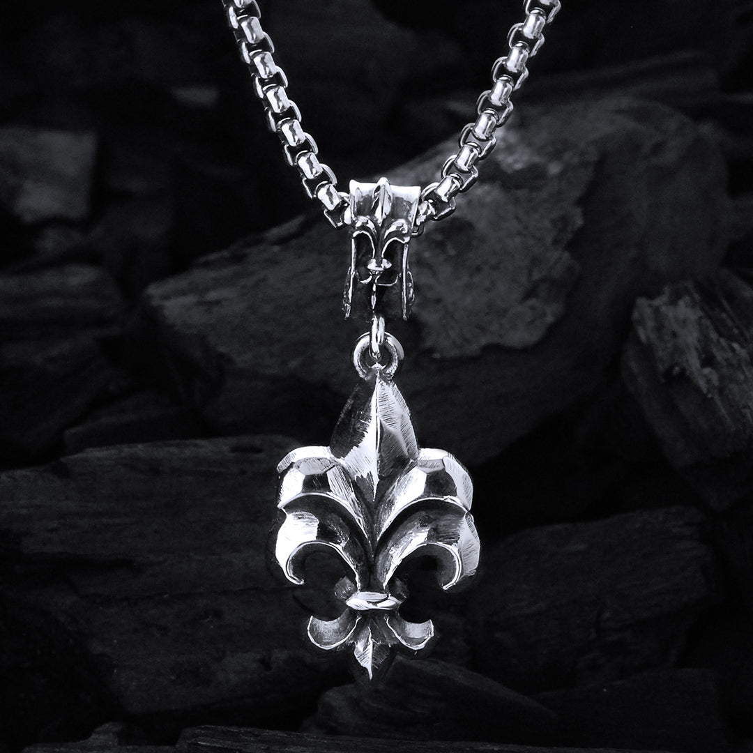 Sllver Pendant LILY L Plain Faceted