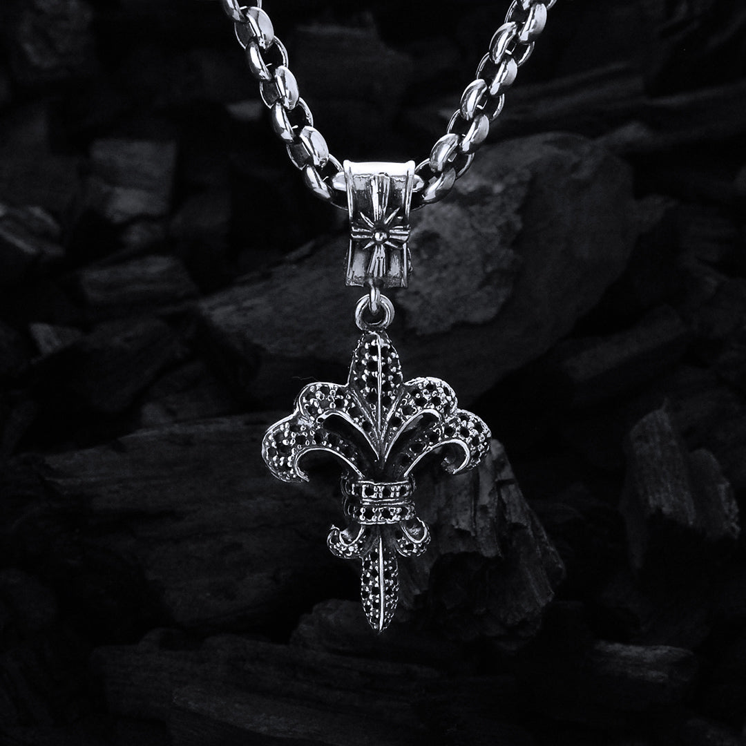 Silver Pendant LILY M Royal