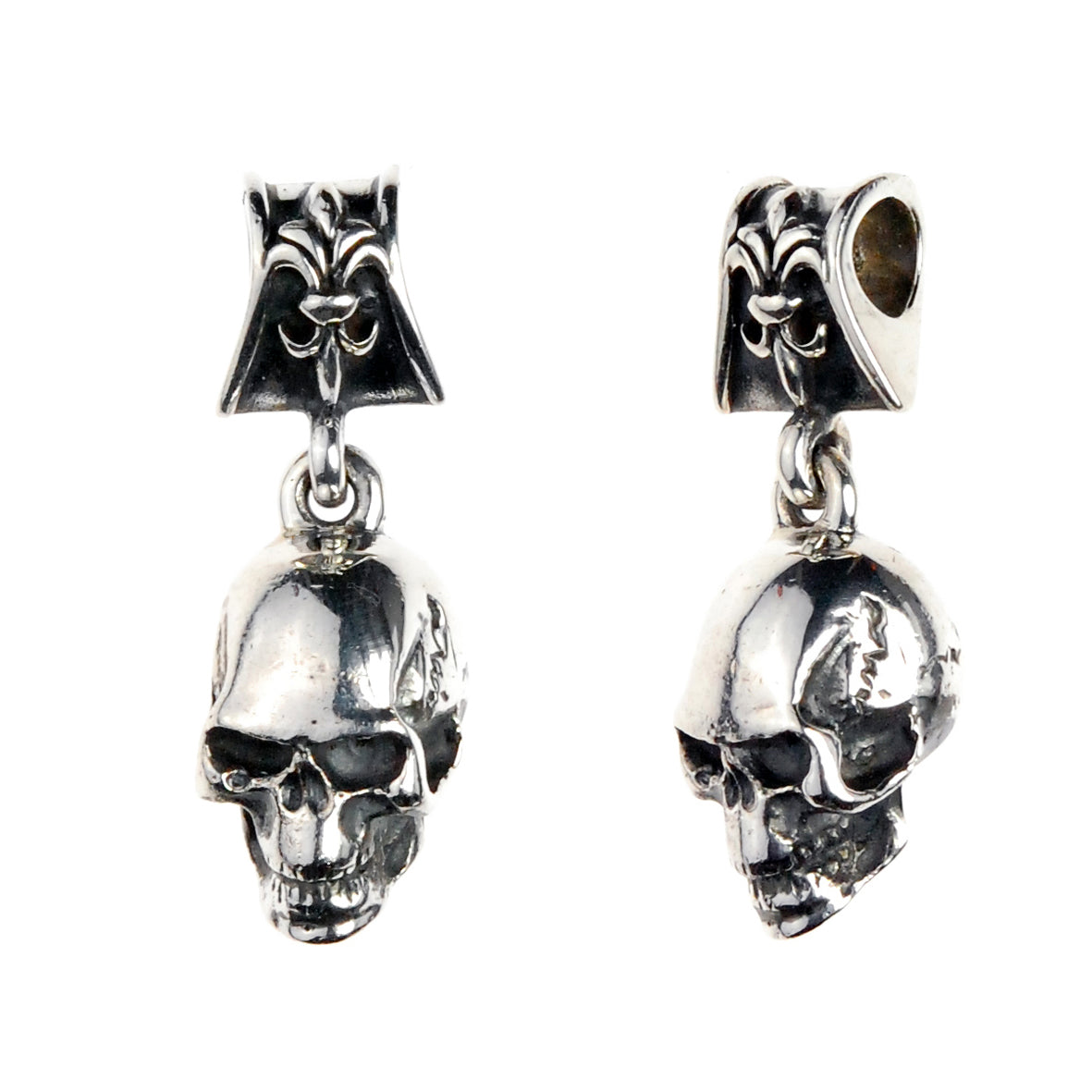 Silver Pendant SKULL L with Lily Loop 28