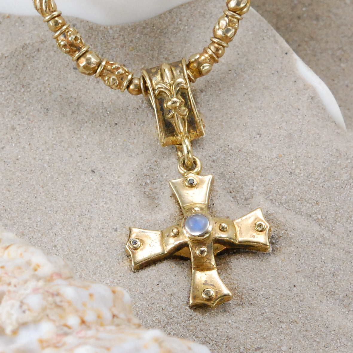 Silberanhänger IRON CROSS Körper und Steine Gold 30