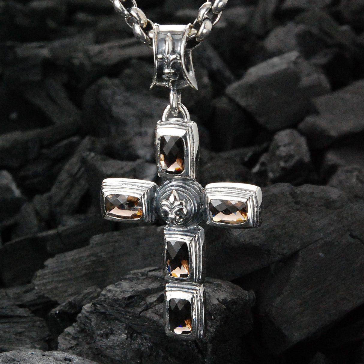 Silberanhänger KISSENKREUZ