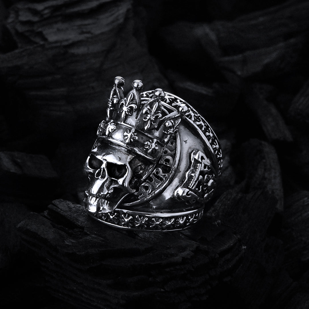 Silver Ring MAGIC Crowned SKULL