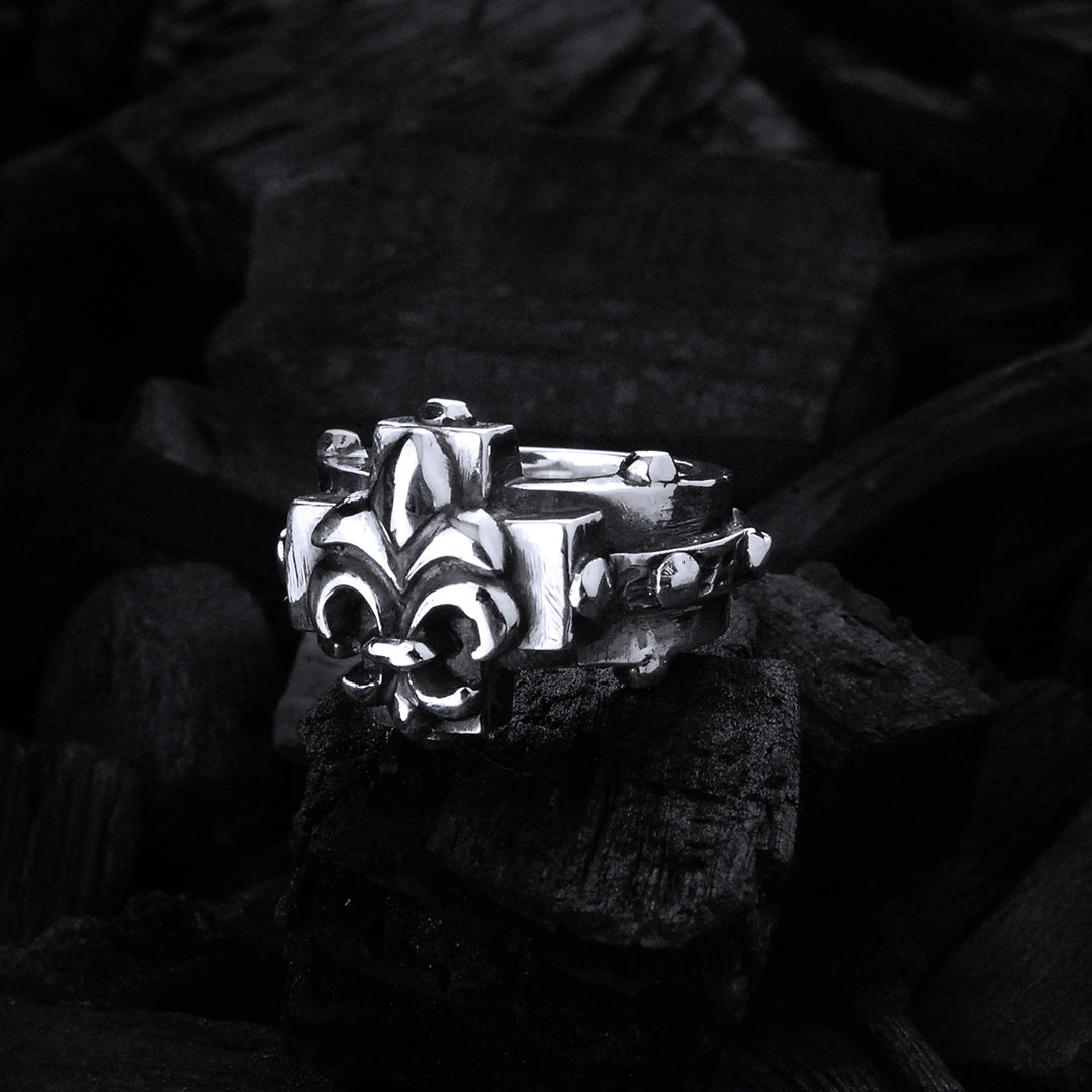 Silver Ring Greek Cross LILY on Faceted Rivet Band