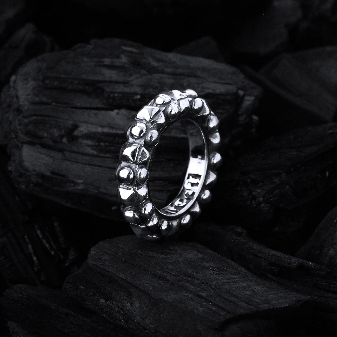 Silver Ring PYRAMIDES and DOMES Band