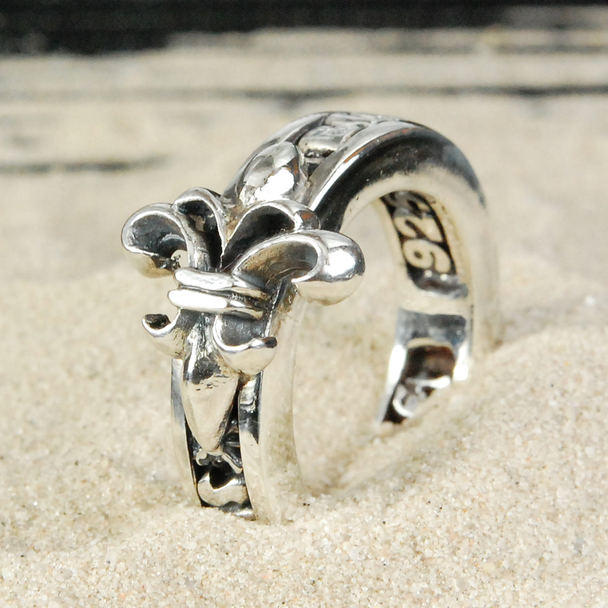 Silver Ring LILY and BELIEVE IN YOUR DREAMS