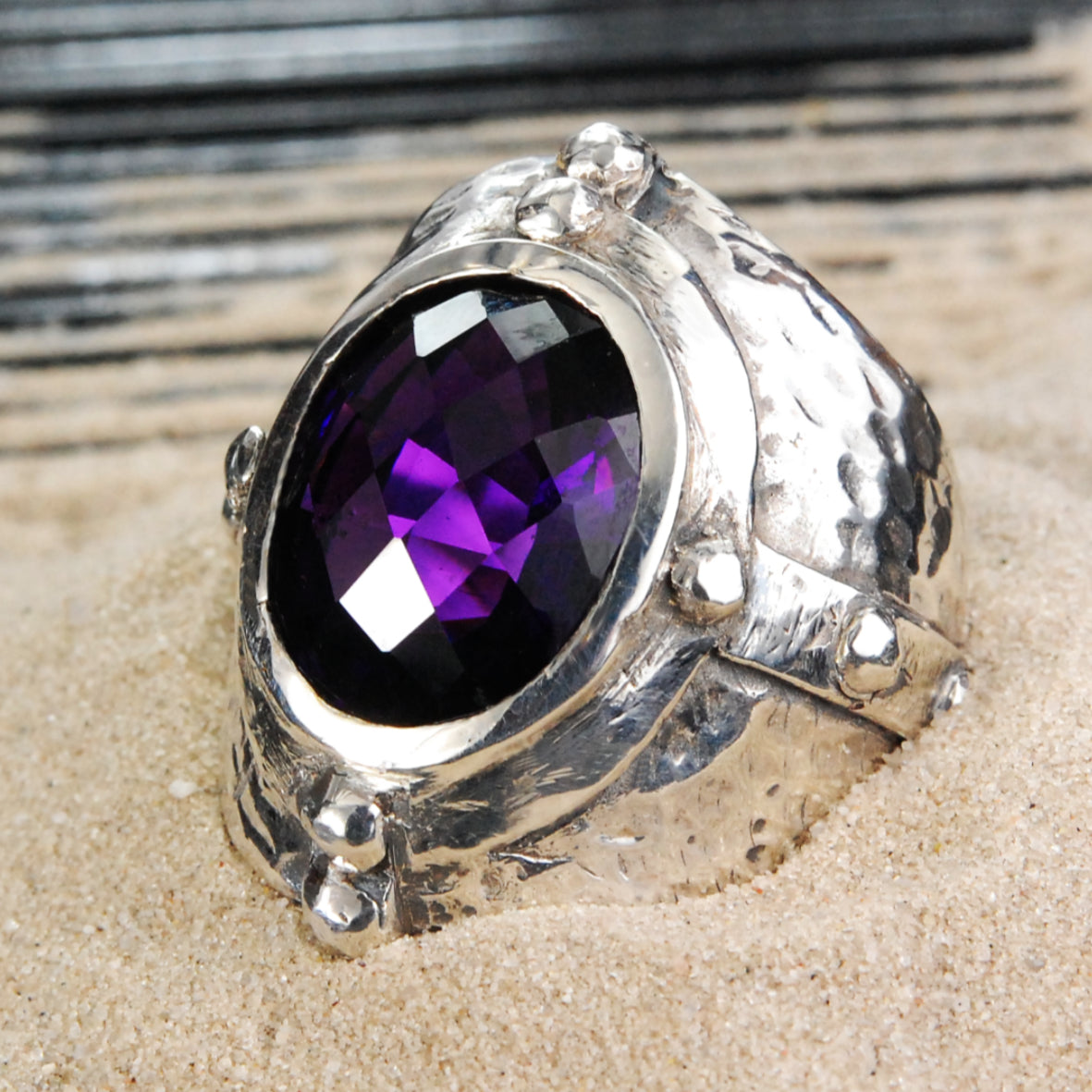 Silver Ring MID AGE Hammered Faceted Oval Framed Stone