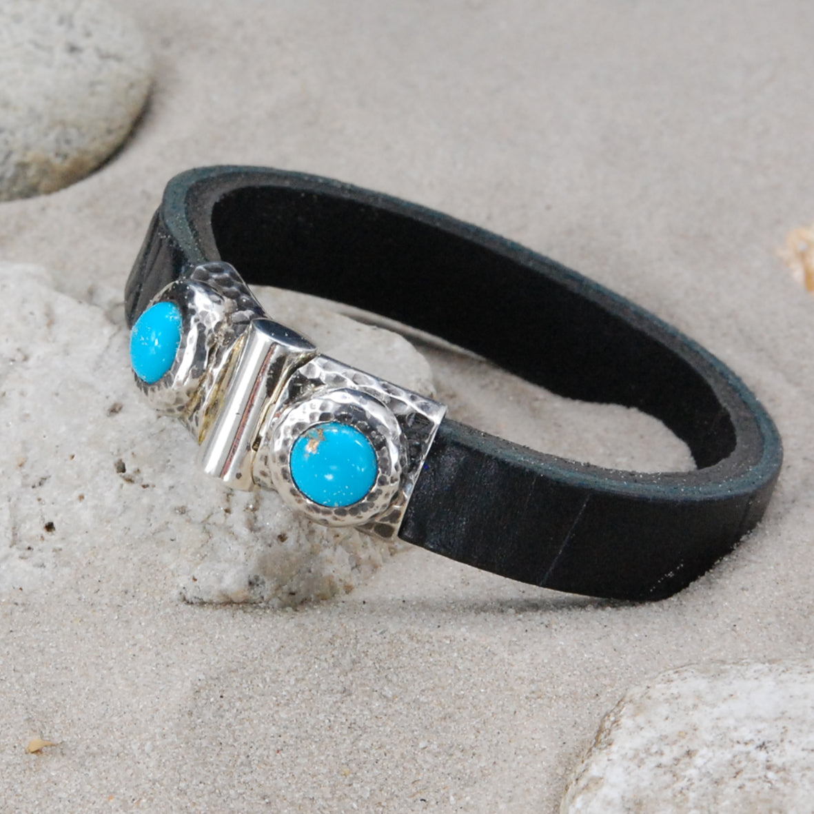 Silver Leather Bracelet Hammered Jointlock Round Turquoise 13