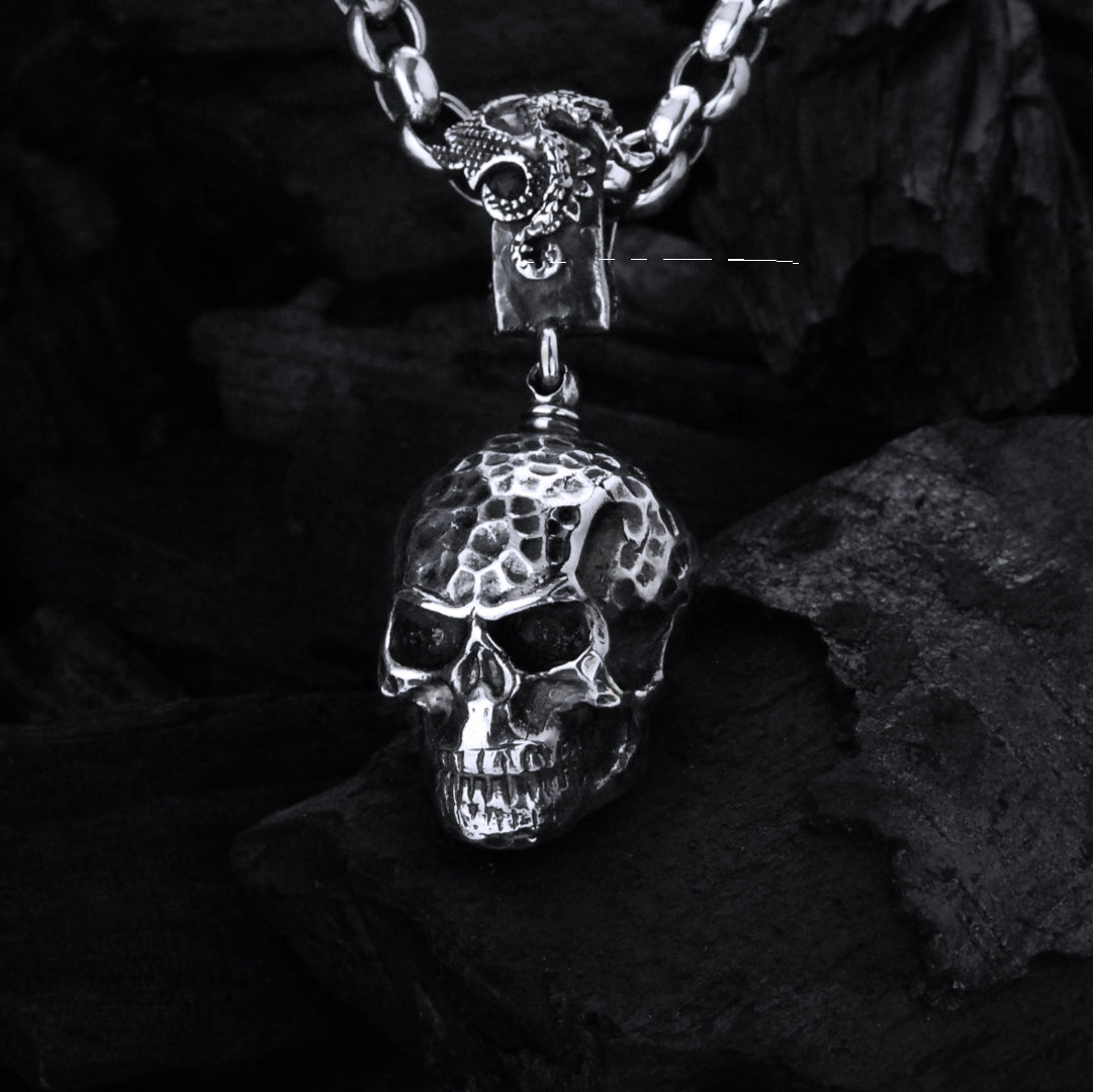 Silver Pendant SKULL LL Hammered  32