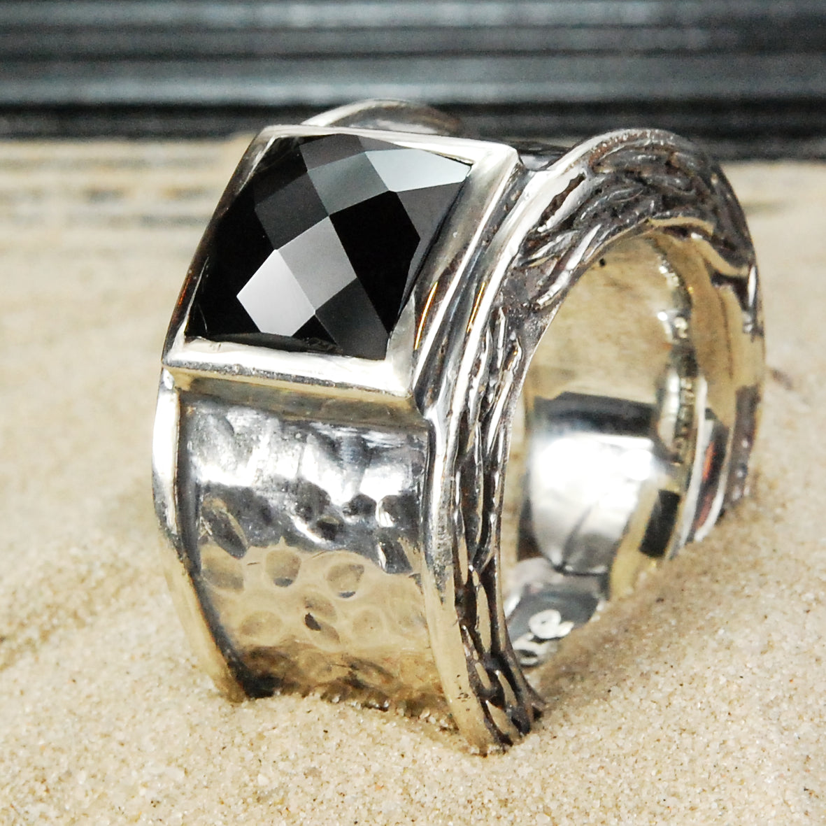 Silver Ring CAREE hammered