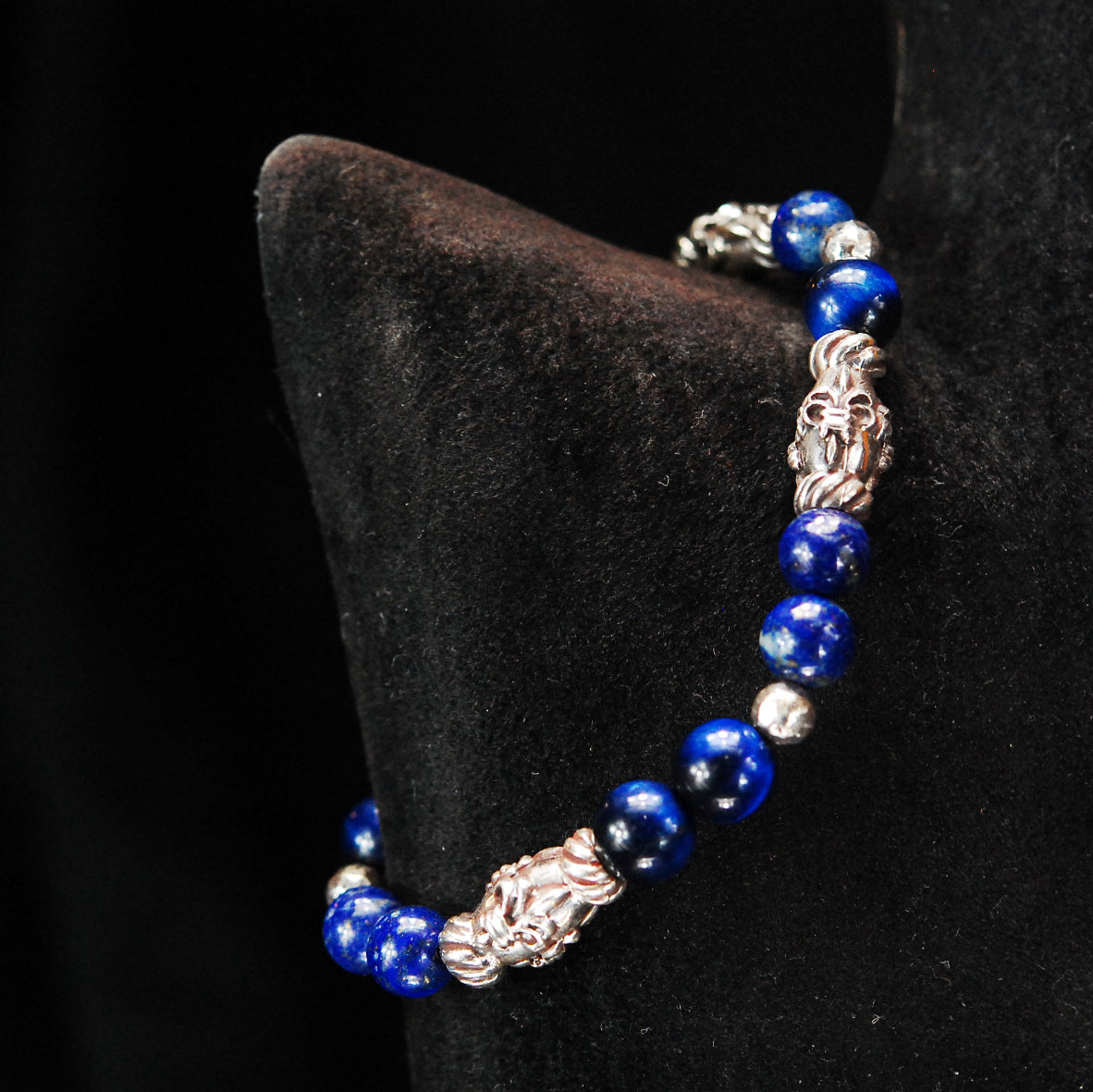 Silber Armband mit Steinperlen und silberne Lilienröhren