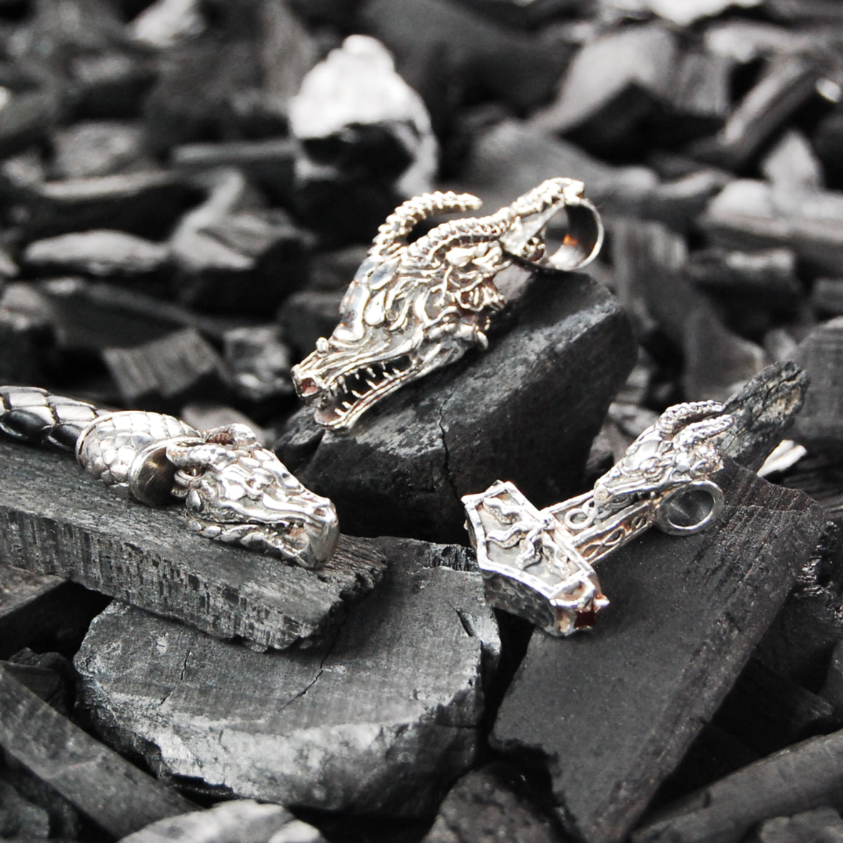 Silver Pendant DRAGON Head L with Diamond eyes