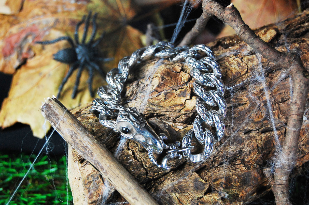 Silberarmband Eagleskull mit Panzerkette „Garten bei Nacht“.