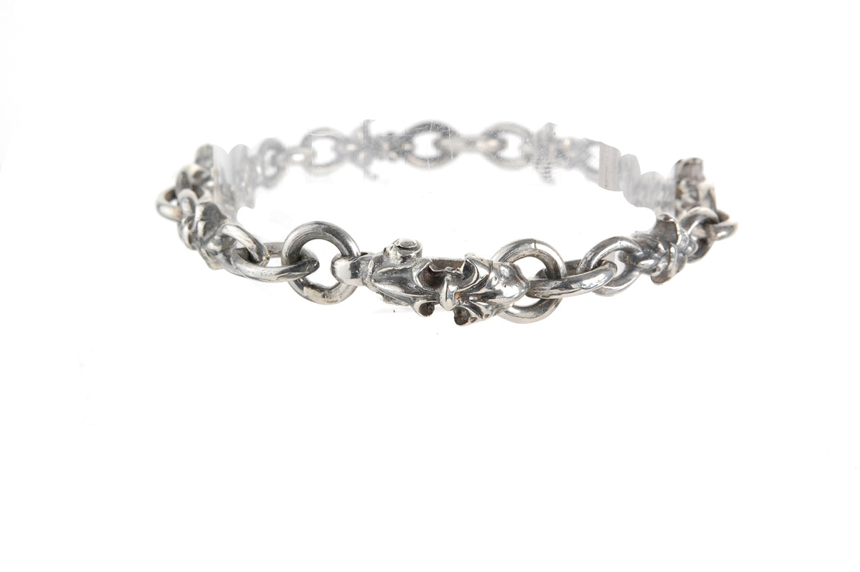 Silver Bravelet Navette Chain with Lilies