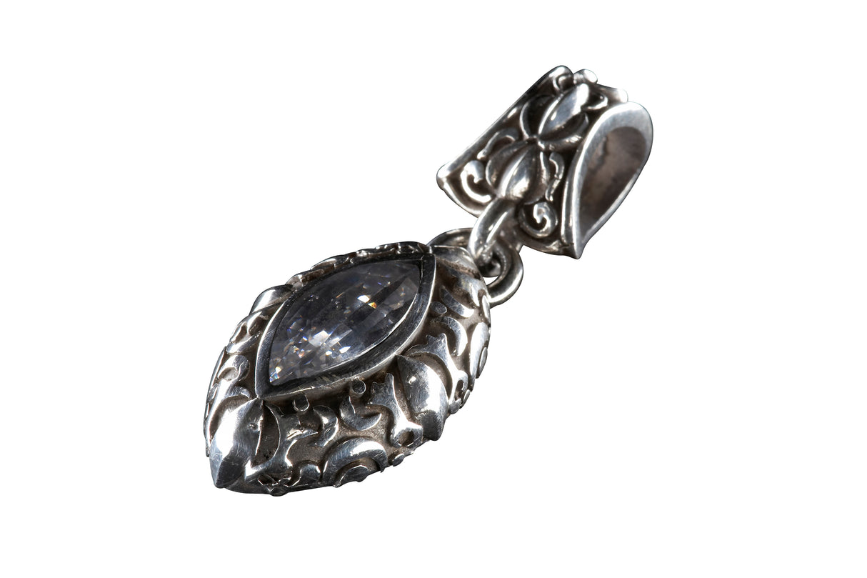 Silver Pendant NAVETTE GARDEN at NIGHT