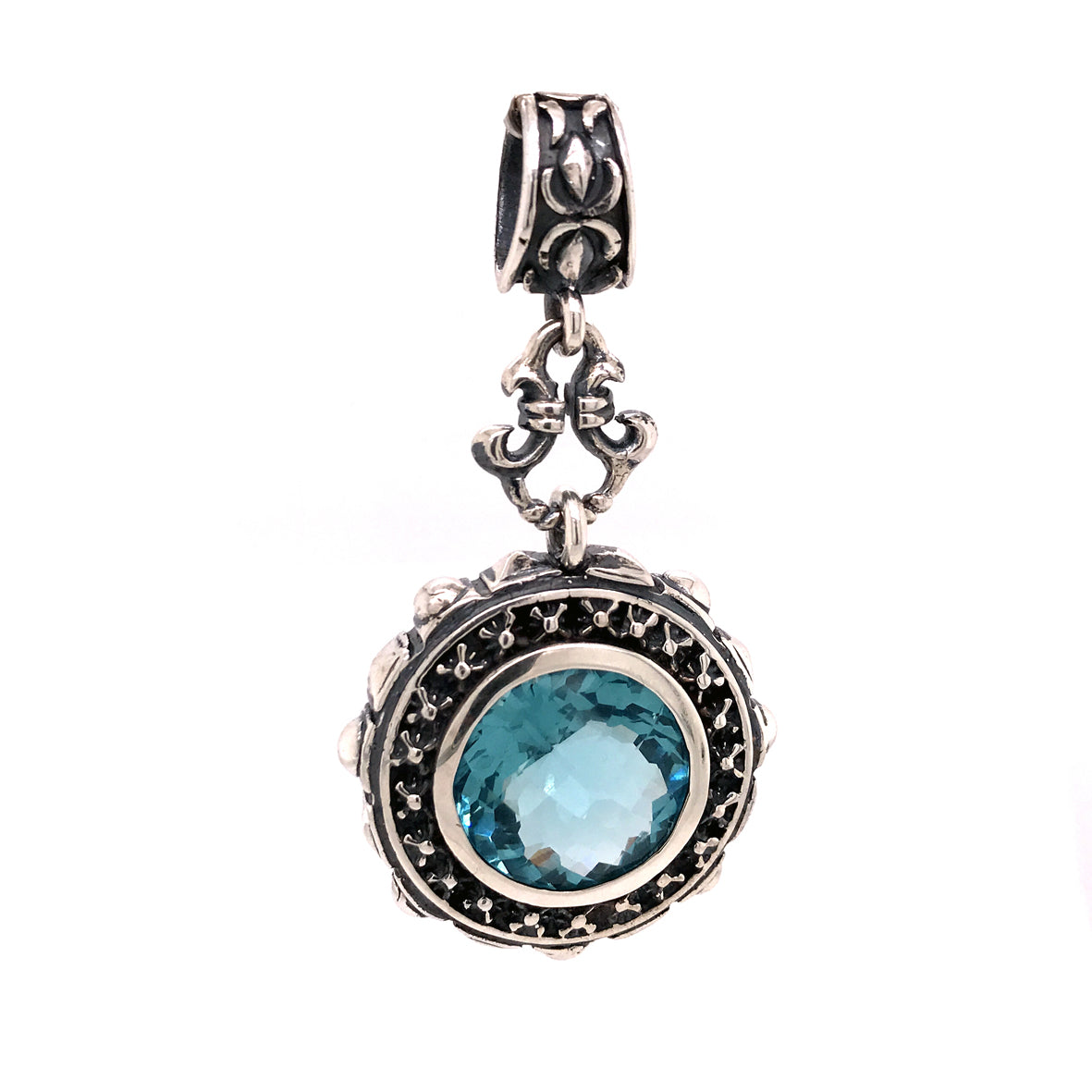 Silver Pendant Round with Pyramides Sides and M-Stars Top