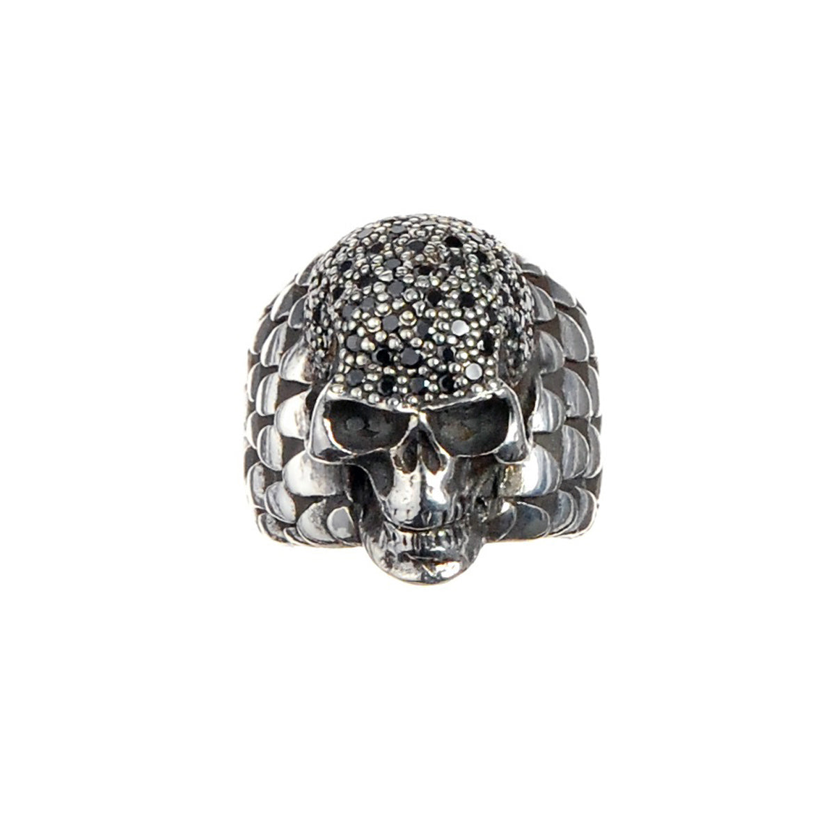 Silberner Ring mit Totenkopf- im schwarzen Pave und Drachenschuppen-Band