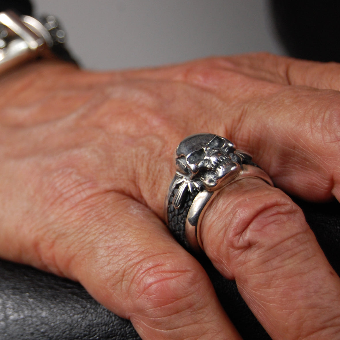 Silver Ring SKULL Searay Leather