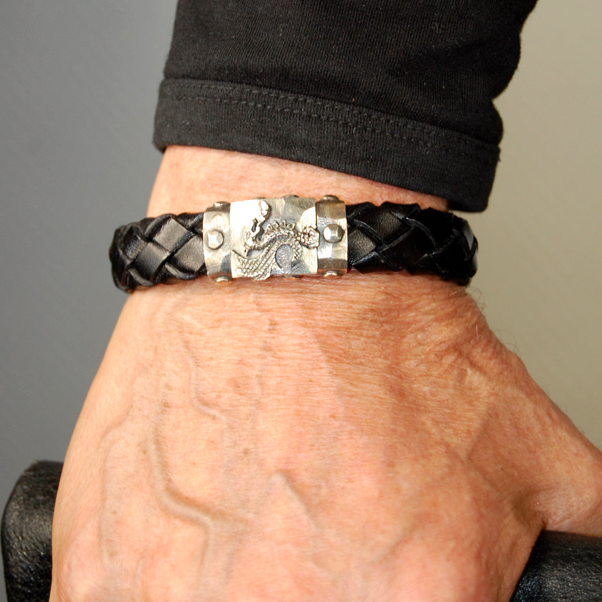 Silbernes Lederarmband DRAGON FIRE Boxlock 13