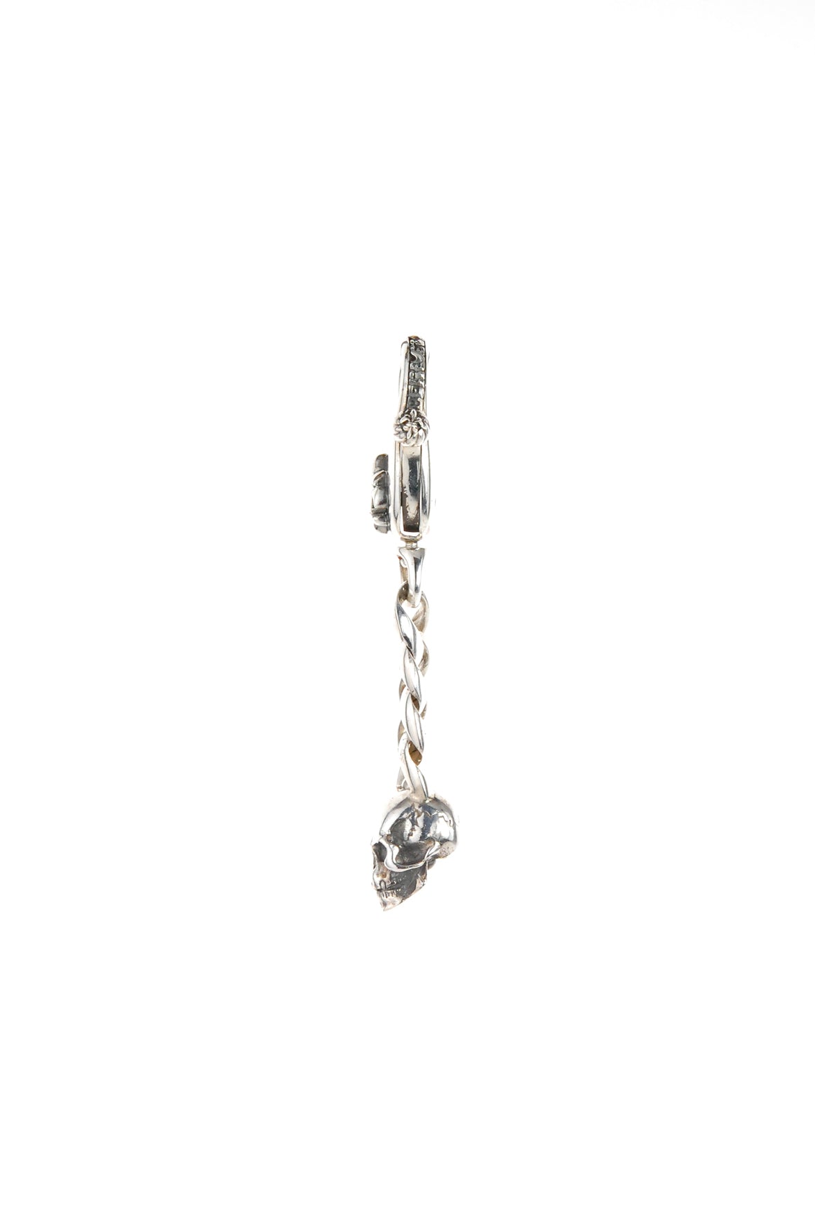 Silver Key Tag with SKULL on Lily Karabiner