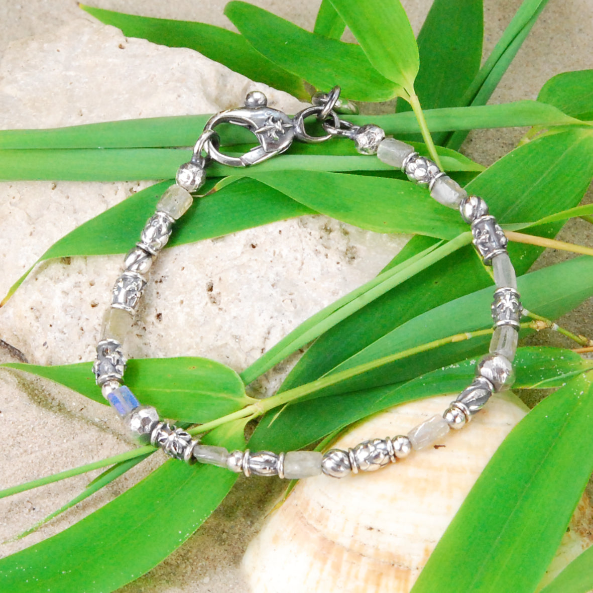 Silver Bracelet Mini TUBES DECOR and LABRADORITE Square Bars