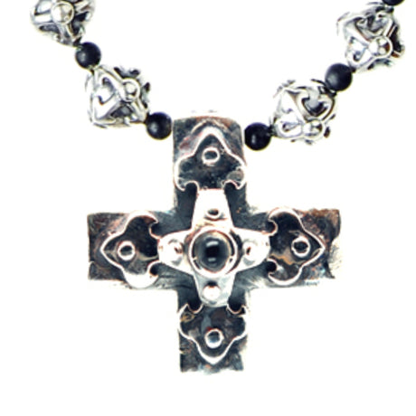 Blades Greek Cross+Silver PEAs chain XS Fac.+Blades Cross Beads
