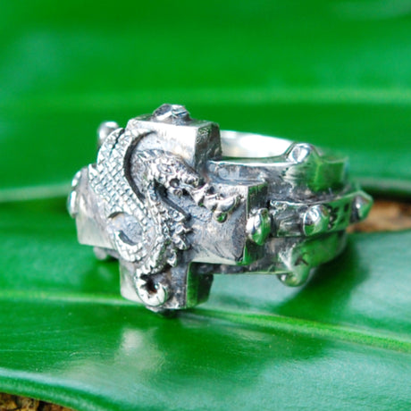Silver Ring Greek Cross DRAGON FIRE on Faceted Rivet Band
