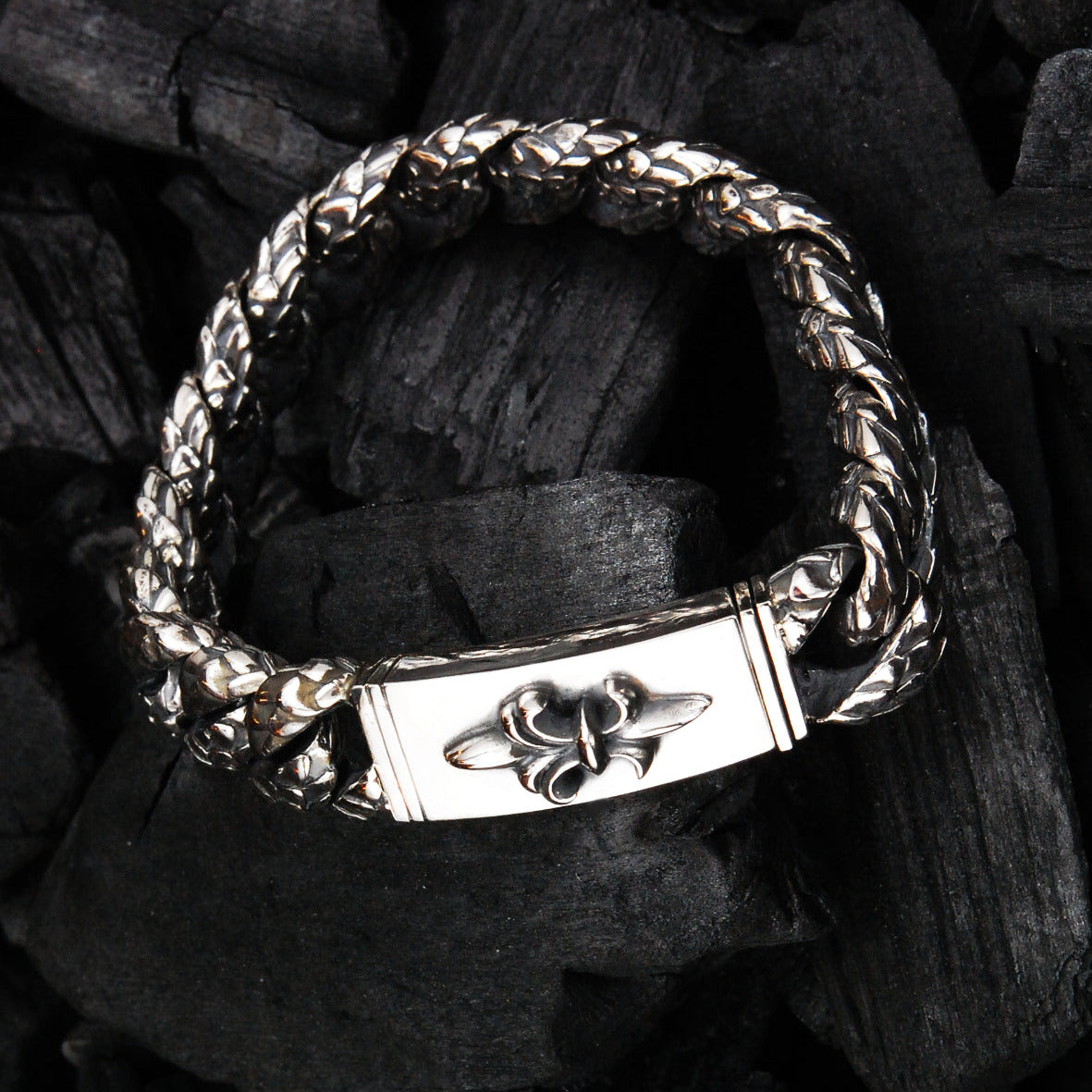 Silver Bracelet LONG LILY S with DRAGON SCALES