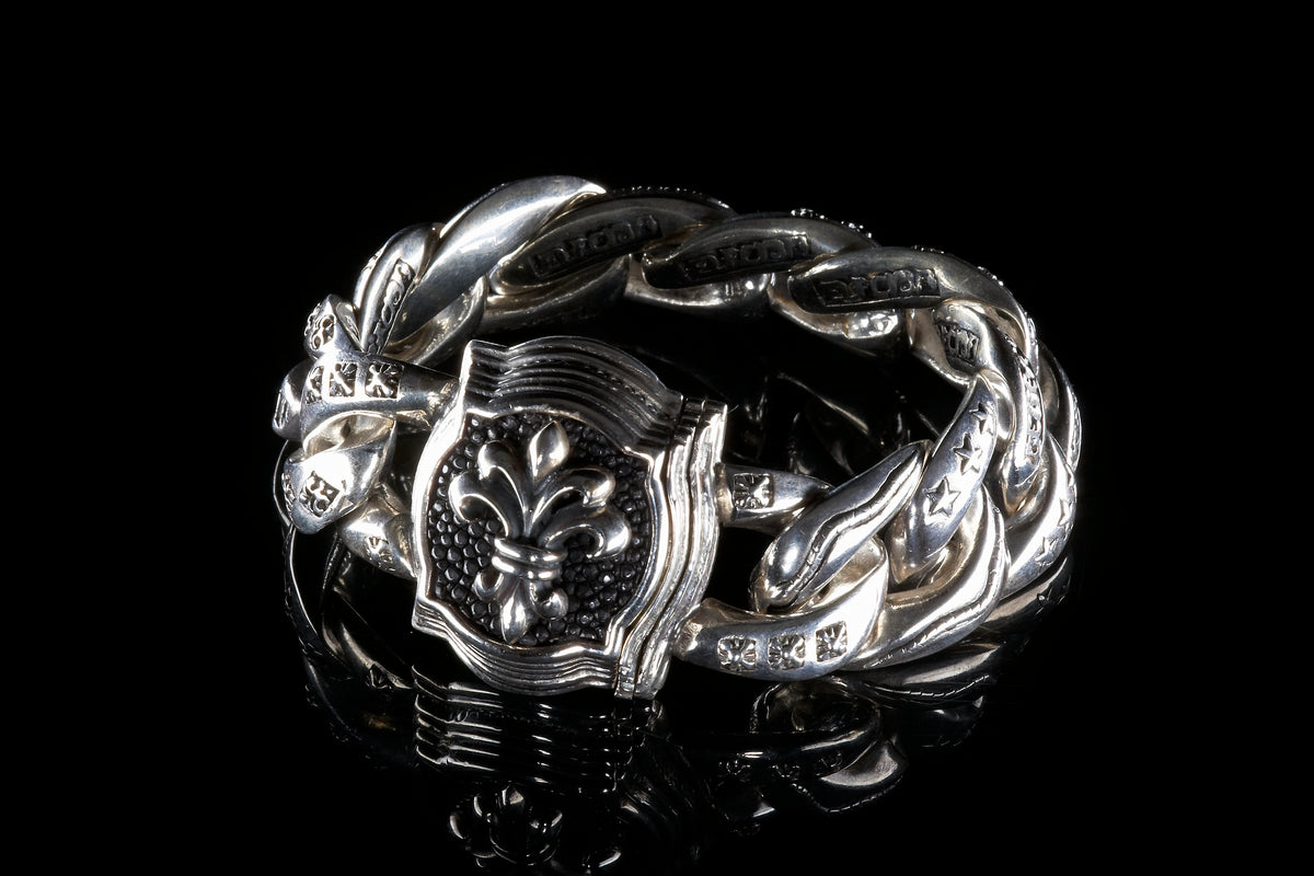 Silver Bracelet BAROQUE FRAME+LILY on Searay Leather Chain XL+Magic Chain