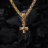 Silver Pendant KNIGHTS CROSS s Body and Stones 18