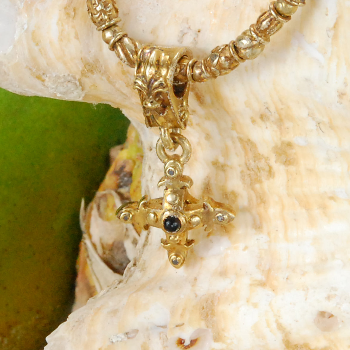Silberanhänger SMITH CROSS Körper und Steine Gold plated 18