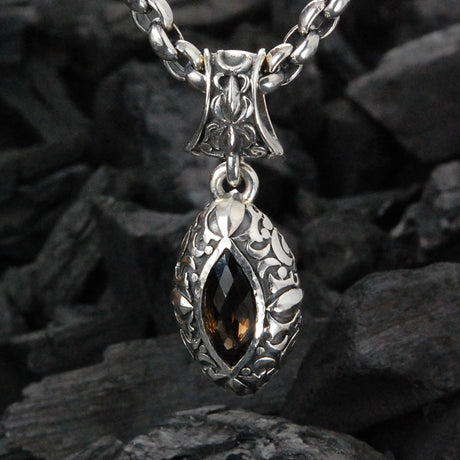 Silver Pendant NAVETTE GARDEN at NIGHT