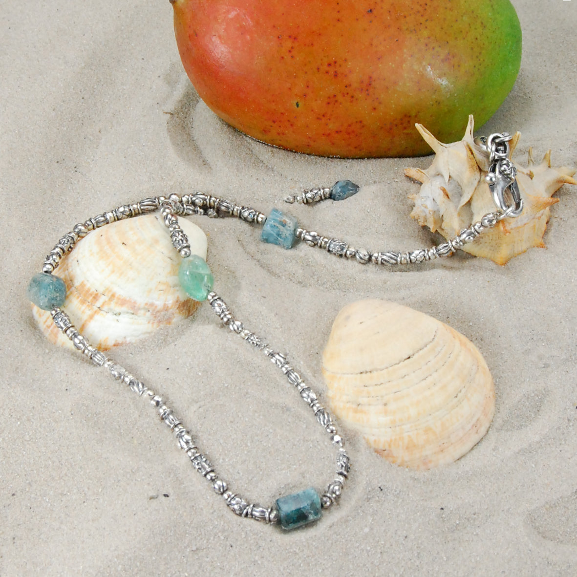 Silver Neckchain Mini TUBES Decor and Raw Stones