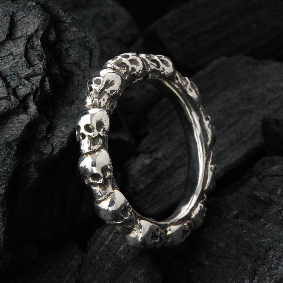 Silver Ring SMALL SKULLS ROW Ring S