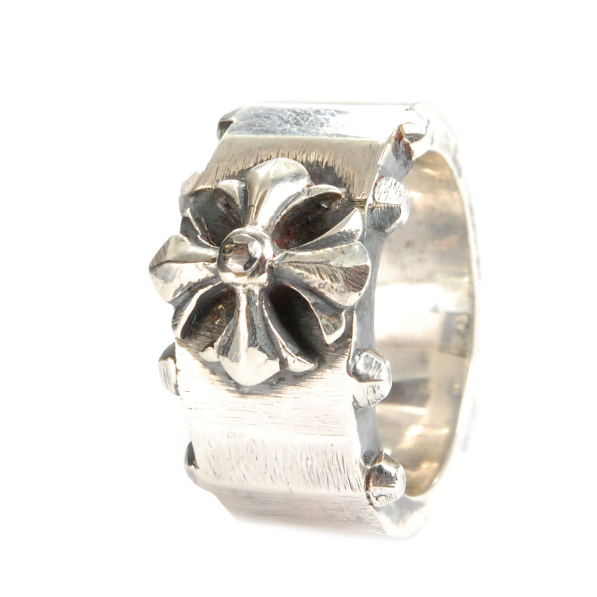 Silver Ring Faceted Body with Rivets SPROUTS STAR