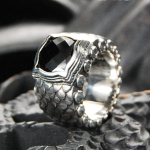 Silver Ring DRAGON SCALES Band with BAROQUE Holder