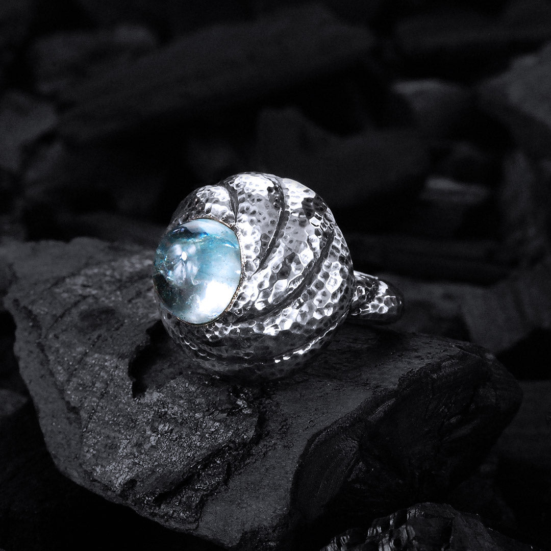 Silver Ring Hammered SPIRAL Band S and Aquamarine
