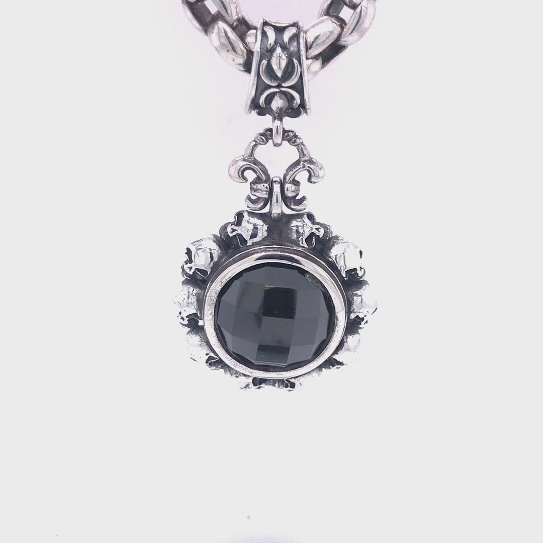 Silver Pendant Round with Pyramides Sides and Pyramides Top and Stone