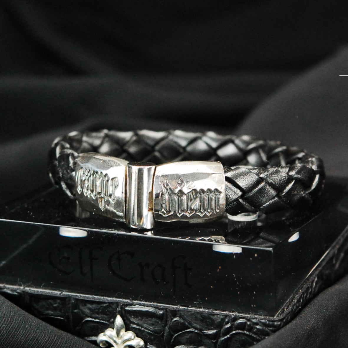 Silver Leather Bracelet CARPE DIEM Jointlock Faceted 13
