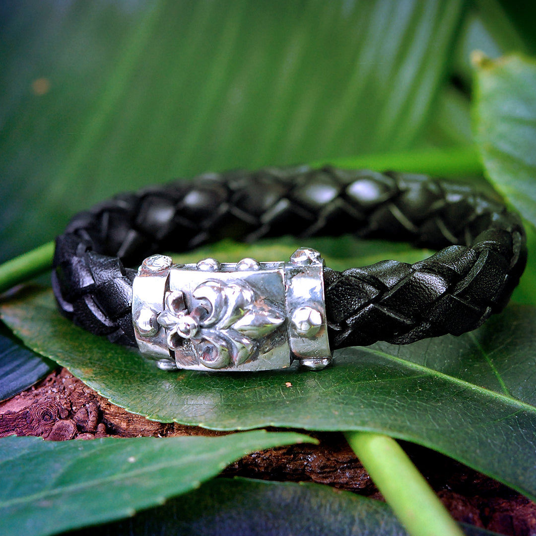 Silver-Leather Bracelet LILY and METEORITE Boxlock Faceted for 13mm leather