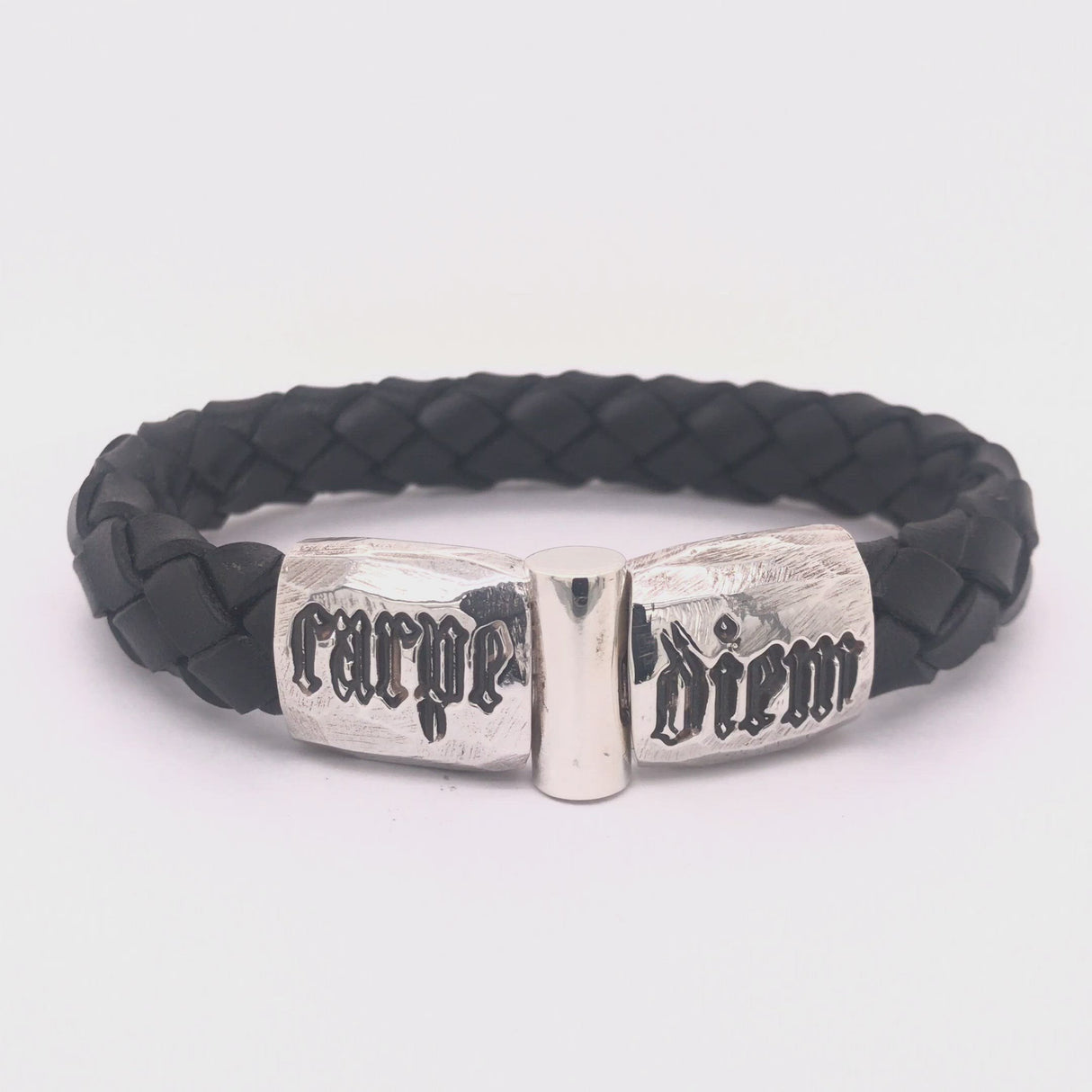 Silver Leather Bracelet CARPE DIEM Jointlock Faceted 13