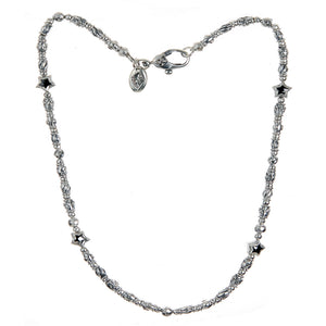 Silberne Halskette mit Mini-Röhrchen-Dekor und Mini-Sternen