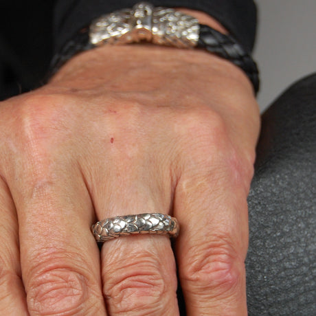 Silver Ring DRAGON SCALES Band